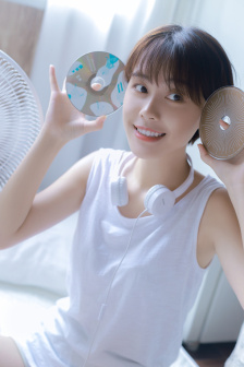 腿张大点就可以吃到扇贝免